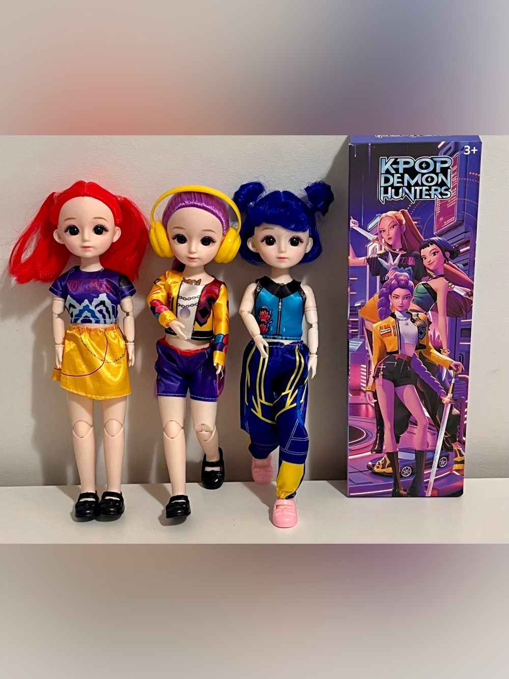 KPOP Blind Box Surprise Doll Light Up & Play Music